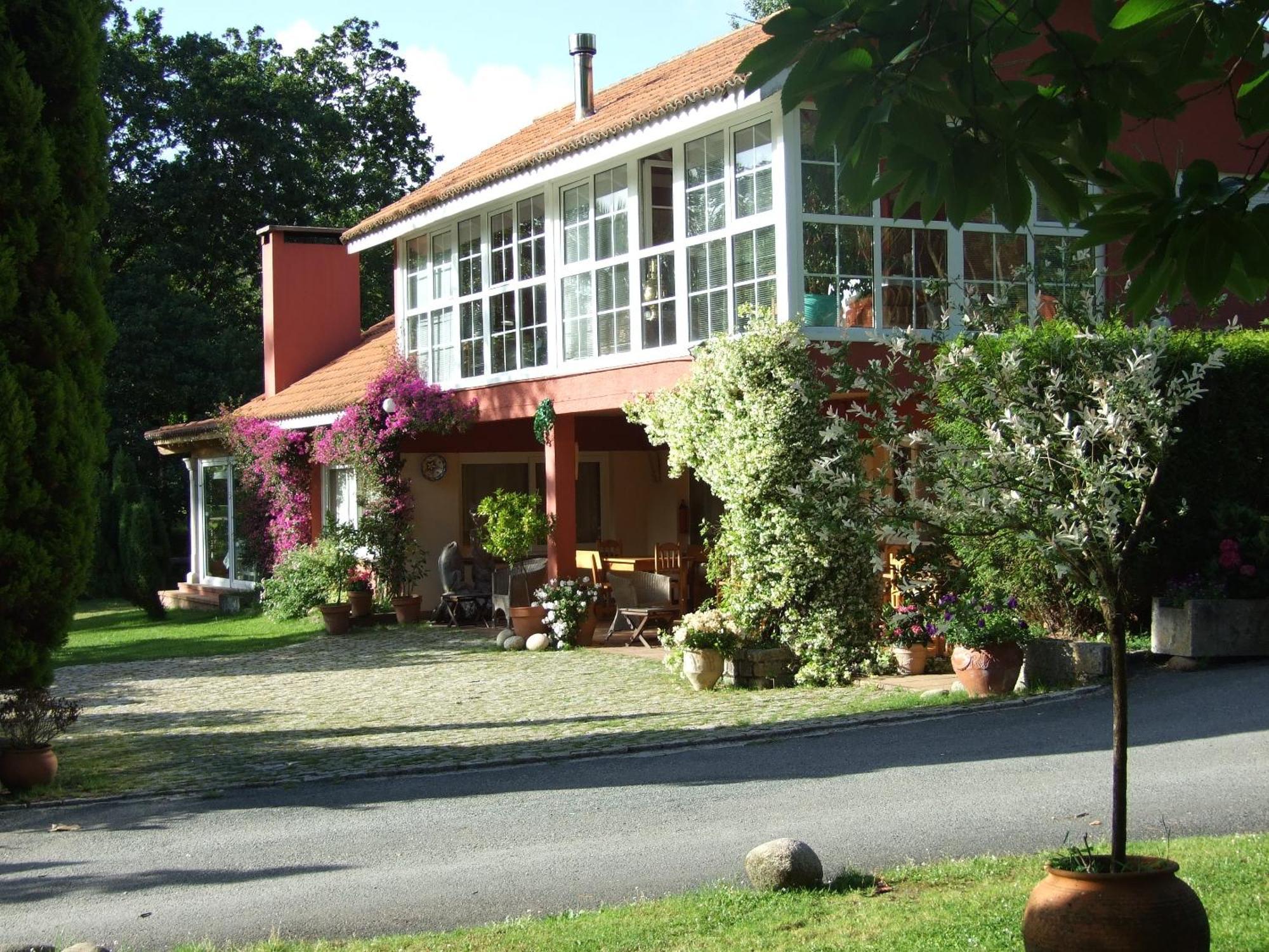 Bungalow Camping Los Manzanos Santa Cruz de Oleiros Exteriér fotografie