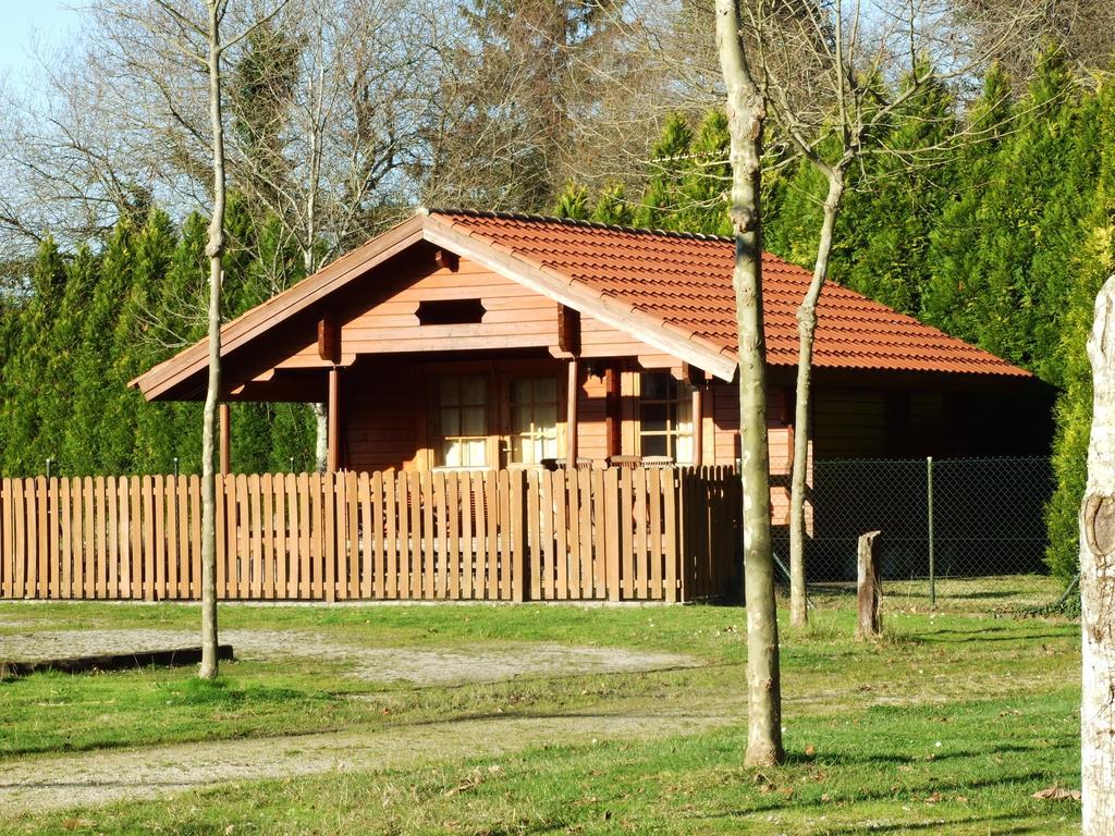 Bungalow Camping Los Manzanos Santa Cruz de Oleiros Pokoj fotografie